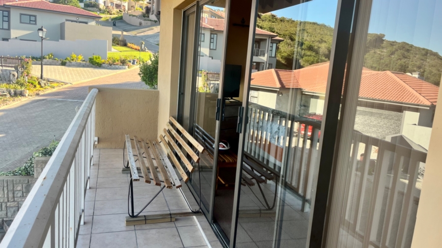 3 Bedroom Property for Sale in Avonddans Western Cape